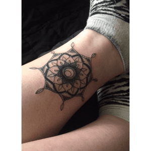 Designed myself and tattooed this on myself. If only it wern't so difficult to find apprenticeships i would be doing this full time! Anyway practice makes perfect and im glad ive got myself to practice on for the mean time haha! #mandala #ankletattoo #mandalatattoo #tattooedmyself #practicemakesperfect 