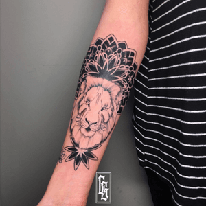Tattoo by Amulet
