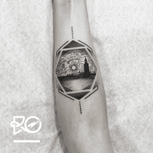 By RO. Robert Pavez • Alignment Moon, Sun and Stockholm • Studio Nice Tattoo • Stockholm - Sweden 2016 • Please! Don't copy® • #engraving #dotwork #etching #dot #linework #geometric #ro #blackwork #blackworktattoo #blackandgrey #black #tattoo 
