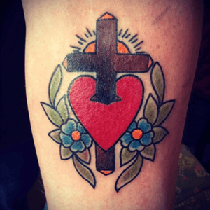 April 2016Artist: René Amling, Bodylanguage Tattoostudio, Erfurt, Germany • #heart #cross #flowers #sailorjerry #oldschool