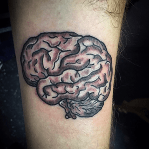 Brain walk in from today! This was super fun! Super stoked on the outcome, first time trying anything like this, something I don't really do, but DAMN this was a lot of fun! .............#stencilstuff #eikondevice #workhorseirons #eternalink #silverbackink #blackandgrey #blackandgreytattoo #brain #braintattoo #anatomicallycorrect #anatomicalbrain #realistic #realistictattoo #walkin #tattoo #tattoos #tattoosofinstagram #addt #adifferentdrummertattoo