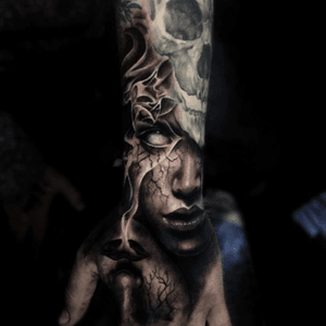 #skull #hand #sleeve #dark #horror #evil #detail 