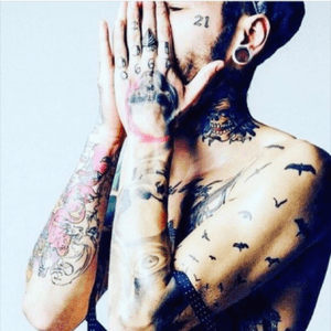 #tattoolife #tattoolovers #tattoosimple #TattooBirds 