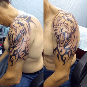 Tribal Lion.   #tribal #black #ink #tattoo #lion #shoulder. IG@an_geloop
