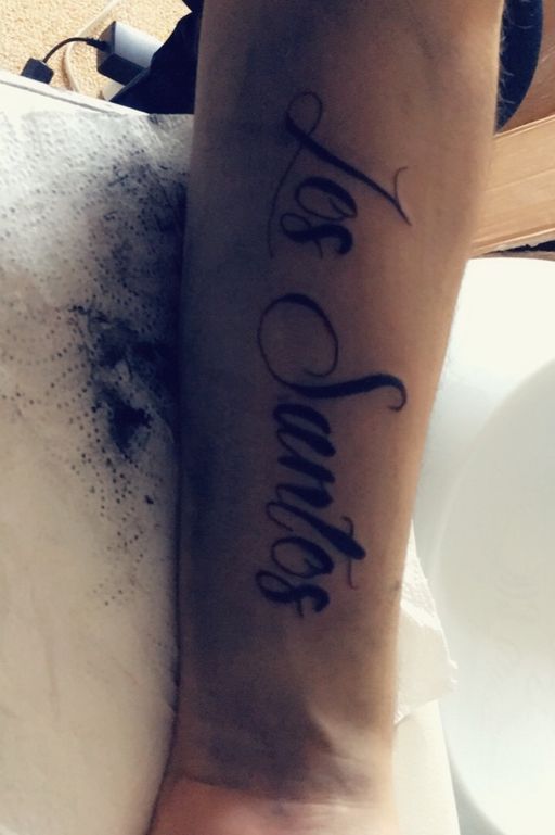 Flash tattoo