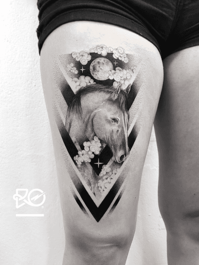 By RO. Robert Pavez • Sweet horse II ➖ Studio Zoi tattoo Stockholm 🇸🇪 • 2018 • #engraving #dotwork #etching #dot #linework #geometric #ro #blackwork #blackworktattoo #blackandgrey #black #tattoo #fineline
