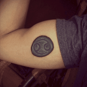 Cancer zodiac symbol @ my left biceps