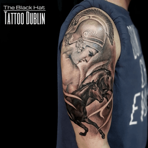 The second step of this realistic sleeve done by @annkatherin_tattoo during her stay with us. She already wanna stay longer guys she is in love with Dublin . She is gifted, the result is always breathtaking . 11/12 Parnell Street . #realistictattoo #tattoo #tats #tattoodublin #realistic #realisticart #realistichorses #realisticstatuetattoo #besttattooartist #besttattoos #blackandgreytattoo #blackandgreyrealism #realismtattoo