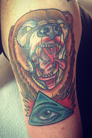 Finished Product On Neo Traditional Grizzly Bear.