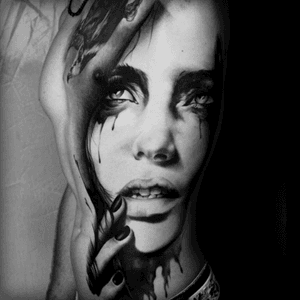 Artist #Marceldaatz#portrait #woman#tears #Sidepiece 