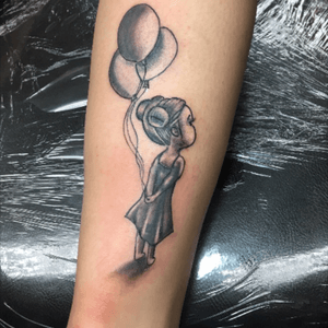 Girl with balloons silouhette black and grey tattoo #blacktattoo