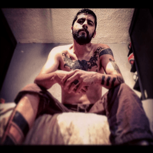 That moment in life, when you wake up and have a hot shower, than you set in the bed thinking, should i go to work???????????? #beardsandtattoos #beardandtattoos 