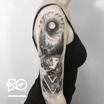 By RO. Robert Pavez • Farewell to a Murdered Tree • Studio Nice Tattoo • Stockholm - Sweden 2017 • Please! Don't copy® • #engraving #dotwork #etching #dot #linework #geometric #ro #blackwork #blackworktattoo #blackandgrey #black #tattoo 
