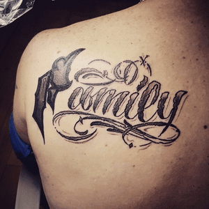 Family lettering #tattooartist #tattooart #lettering #script #scripttattoo #writing #customtattoo #tattoos #sweden #tattooaddictionstudio #blackandgrey #blackandgreytattoo #family #letteringartist 