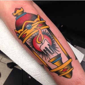 Done by Dustin Gray Stellas Electirc Tattoo Fayetteville, AR #traditional 