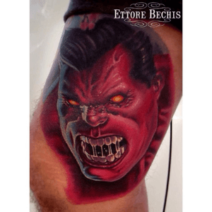www.ettore-bechis.com #redhulk #tattoo done with tubes and needles by @kingpintattoosupply #tattoomachine by @hatchback_irons #marvel #hulk #villain #miamibeach #miami #ink #inkedup #inked 