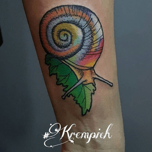 #snail #leaf #colorsnail #colors #wrist #krempich @krempich 