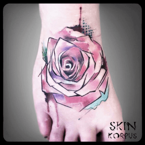 #watercolor #watercolortattoo #watercolortattoos #watercolour #rose #rosetattoo made  @ #absolutink by #watercolortattooartist #watercolorartist #skinkorpus 