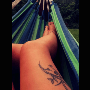 hammock life is the way forward👌🏻 #thightattoo 