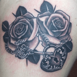 Roses and locket' classic. #roses #rosetattoo #lockettattoo #locketandkey #keyandlocket #blackqndgrey #jktatts #tattoodo #tattoos #tattoo #hearttattoo #keytattoo #key #rose #mumanddadgray 