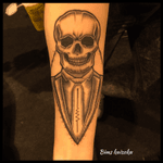 #bims #bimstattoo #bimskaizoku #skull #gentleman #tatouage #tatouages #paristattoo #paris #paname #ink #inked #inkedgirl #death #txttoo #blacktattoo #neotradtattoo #blackandgrey #graphiquetattoo #tatt #tattoo #tattoed #tattoos #tätt #tattoogirl #tattooing #tattoostyle #tattoolover #tattoodo #tattooworkers 