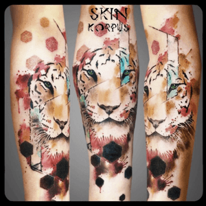  #abstract #watercolor #watercolortattoo  #abstracttattoo #tigertattoo #tiger made  @  #absolutink by #skinkorpus #watercolorartist #tattooartist