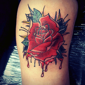 My knee tattoo #rose #kneetattoo #rosetattoo #blood #leaves #red #tattoo #ink #girlswithtattoosdoitbetter 
