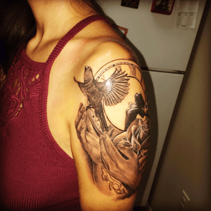 My wifes tattoo. #blackandgrey #tattoo #dreamtattoo 