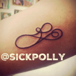 #sickpolly #tatauartstudio #mextattoo #tattoocancun #tatuajescancun #ink #tattooartist 