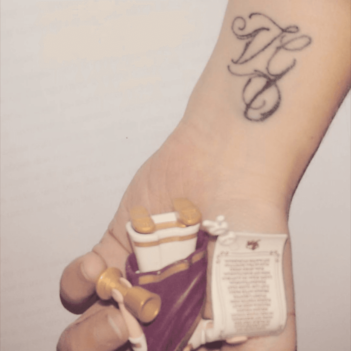 Tattoo uploaded by Lívia Pimenta • Letter 