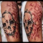 #skull #sketchyskull #skulltattoo #honeycombtattoo #honeycomb #tattooartist #sketch #skulls #tatuadoresmexicanos #tatuadorasmexicanas #blackink #nancyabraham #thebesttattooartists #sketchytattoo 