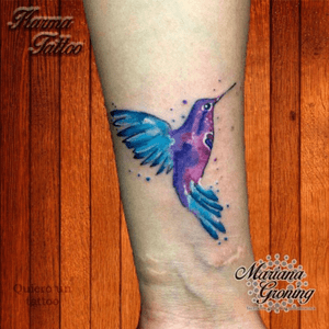 Watercolor hummingbird tattoo #tattoo #marianagroning #karmatattoo #cdmx #MexicoCity #watercolor #watercolortattoo #watercolortattooartist #hummingbird 