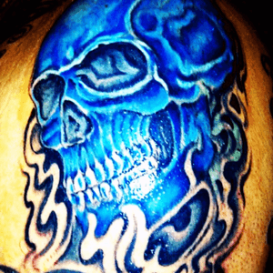 Cover up skull and smoke