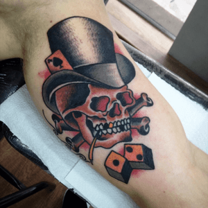 #traditional #oldschool #electricink #electricinkproteam #gambling #skull #lucky 