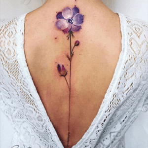 #flower #longstem #longstemflower #backbone #color #purpleflower #welove #pissarotattoo @pissaro_tattoo 