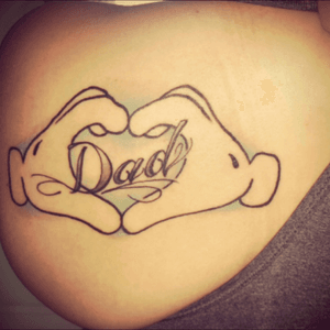 Tattoo for my dad 💜 #dad #thirdtattoo #tattoo #ink #mickeyhands #disneytattoos #heart 