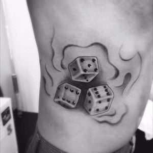 Dices ! Done by me #Dices #blackandgreytattoo  #upinsmoke 