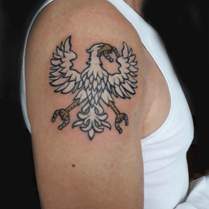 One traditional patriotic eagle for a older gentelman 