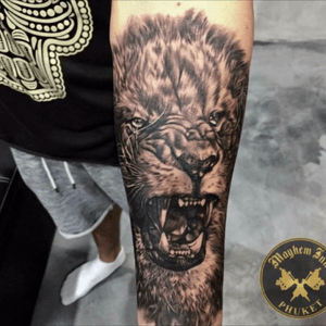 Lion forearm piece by mr pop