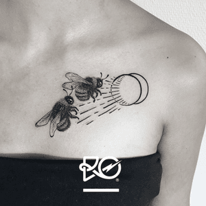 By RO. Robert Pavez • Bumblebees & Transparent Eclipse • Studio Nice Tattoo • Stockholm - Sweden 2016 • Please! Don't copy® • #engraving #dotwork #etching #dot #linework #geometric #ro #blackwork #blackworktattoo #blackandgrey #black #tattoo 