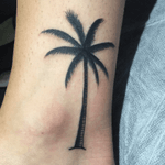 Tiny palm tree #tattoo #tattoos #inked #tattooedgirls #palmtreetattoo #palmtree #tattoodo #tattoosforgirls #ink #tattooartists #tinytattoos #blackandgrey 