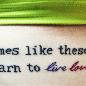 it's a FF's song "It's times like these you learn to live love again."You can learn from every bad time you had... not gonna lie, it's hard #ff #foofighters #lyrics #timeslikethese #song @music @musictatto #side #underboob #underboobtattoo