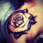 Beautiful! #rose #flower #shouldertattoo #girlytats #shading 