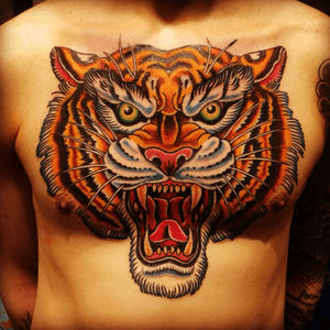 #megandreamtattoo I would die to see how Megan could tattoo a similar tiger on me!!!