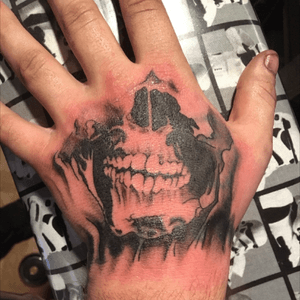 Hand cover up