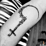 Nº264 Sins of a Legend #tattoo #tatuaje #ink #inked #sinsofalegend #death #sickle #invertedcross #sketchy #lines #bylazlodasilva Designed by Javier Ayala