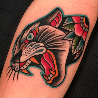 #pantherhead #traditionaltattoo #bigcats