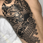 #leftsideofback #halfback #black #moth #geometric #flowers #roses #tattoo by #nissaco @nissaco #hongkong 