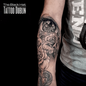 And for this Saturday just another stunning tattoo done by @blackhatsergy @theblackhattattoodublin .Realistic eye, motorbike reflection and roses the perfect combination for a timeless and beautiful biker tattoo! .theblackhattattoo.com.#realistictattoo #eyetattoo #tattoo #tats #tattoodublin #dublin #irelandtattoo #realisticeyetattoo #tattooidea #tattooartistdublin #irishinkers #irishink #ink #newink #roses #rosetattoo #bikertattoo #motorbiketattoo