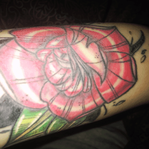 My neo tradtional rose 1st of 3 left arm sleeve in progress 😍